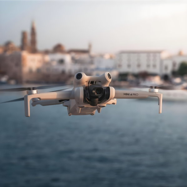 Mini 4 Pro Fly More Combo con DJI RC 2 (control remoto con pantalla), dron mini plegable con 4K - Afbeelding 3
